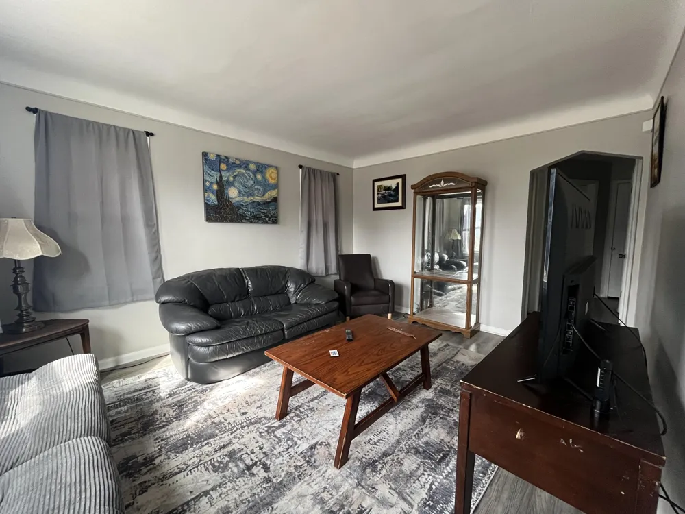 19977 Elkhart Street Harper Woods City, MI 48225