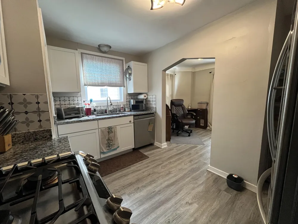 19977 Elkhart Street Harper Woods City, MI 48225