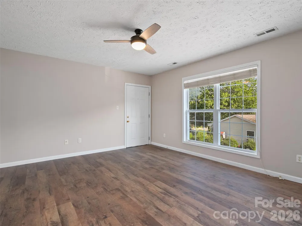 237 Camelot Drive #B Waynesville, NC 28786