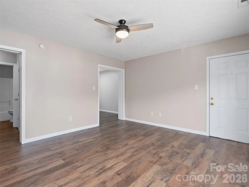 237 Camelot Drive #B Waynesville, NC 28786