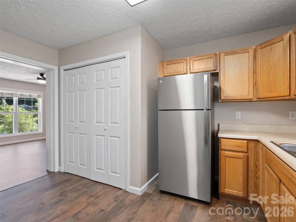 237 Camelot Drive #B Waynesville, NC 28786