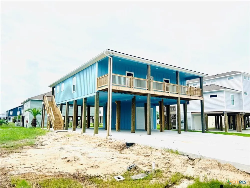 116 Whooping Crane Street Port O Connor, TX 77982
