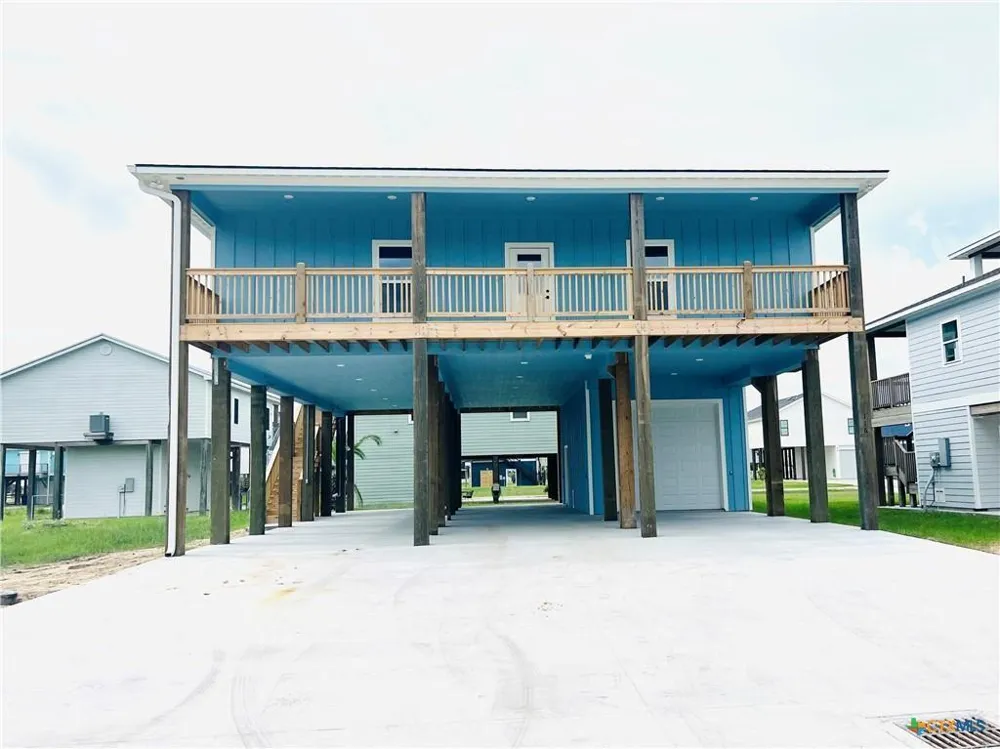 116 Whooping Crane Street Port O Connor, TX 77982