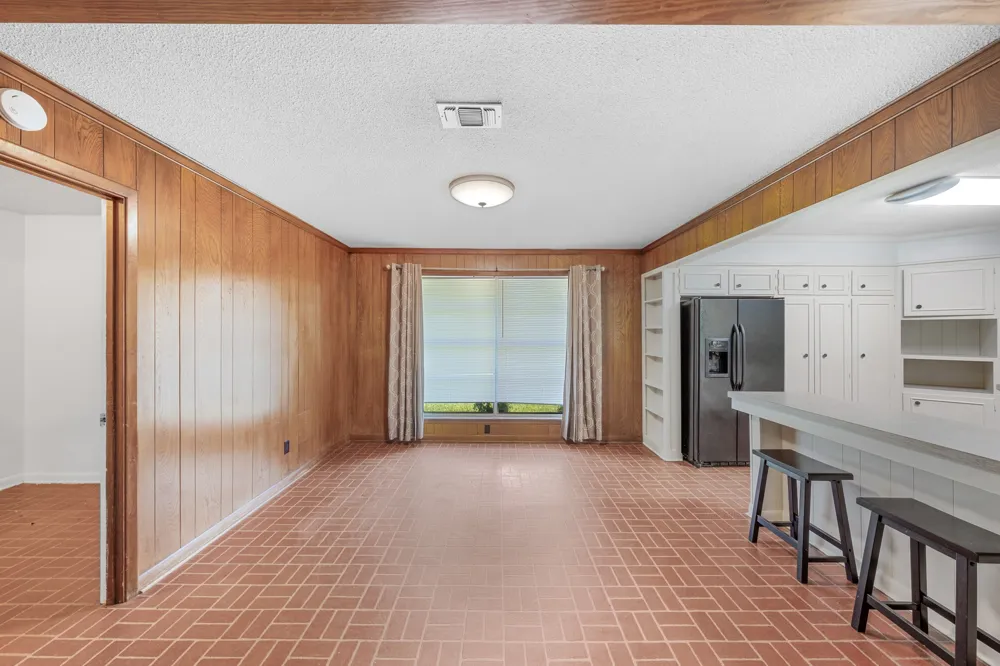 300 Merrell Drive Sulphur Springs, TX 75482