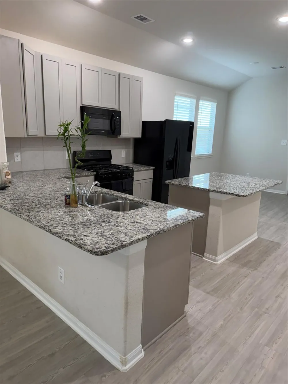 3056 Plateau Drive Brookshire, TX 77423