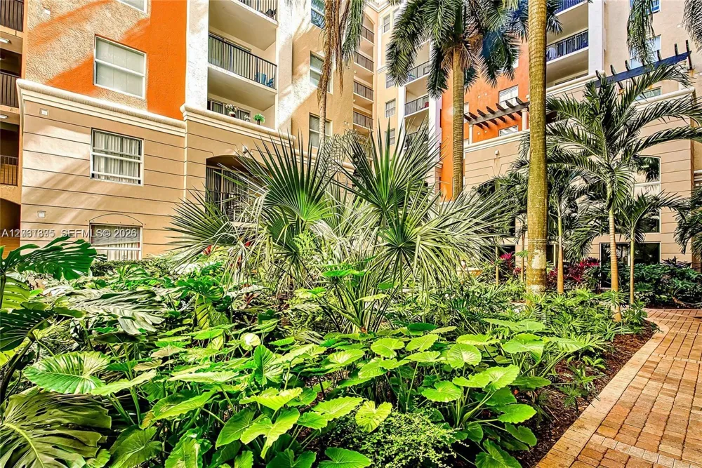17100 Bay Rd #1309 Sunny Isles Beach, FL 33160