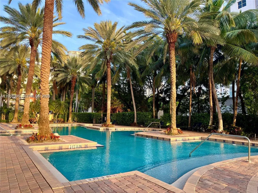 17100 Bay Rd #1309 Sunny Isles Beach, FL 33160