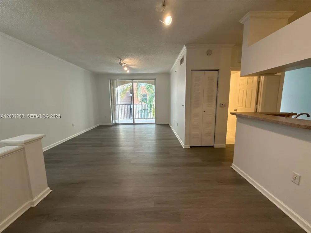 17100 Bay Rd #1309 Sunny Isles Beach, FL 33160