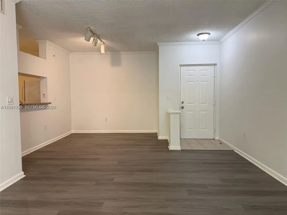 17100 Bay Rd #1309 Sunny Isles Beach, FL 33160