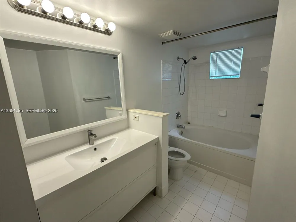 17100 Bay Rd #1309 Sunny Isles Beach, FL 33160