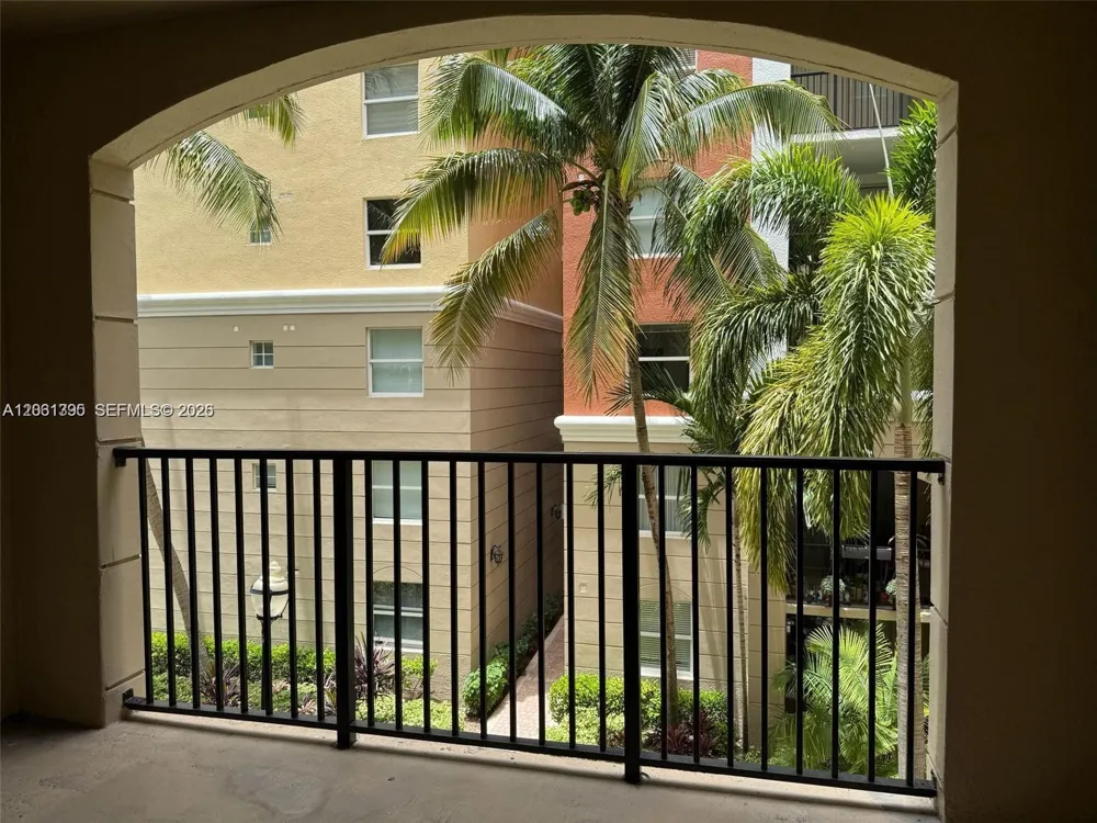 17100 Bay Rd #1309 Sunny Isles Beach, FL 33160