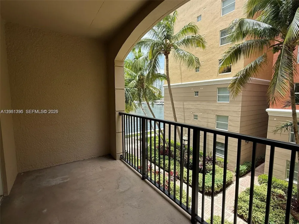17100 Bay Rd #1309 Sunny Isles Beach, FL 33160