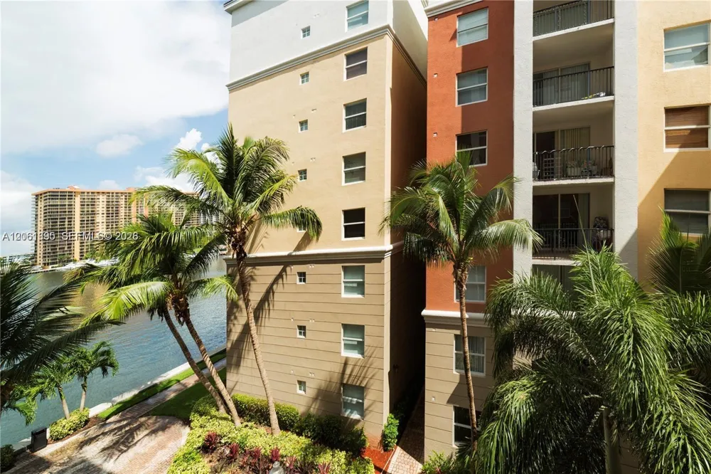 17100 Bay Rd #1309 Sunny Isles Beach, FL 33160