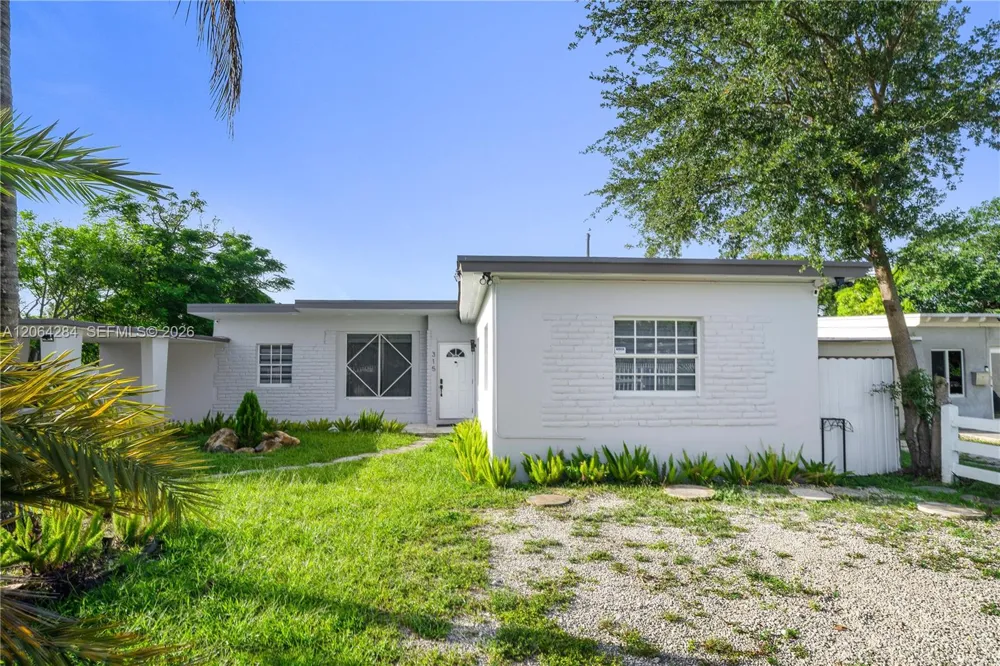 315 NW 106th ST Miami, FL 33150