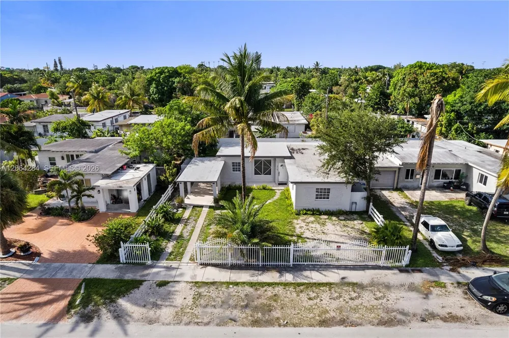 315 NW 106th ST Miami, FL 33150