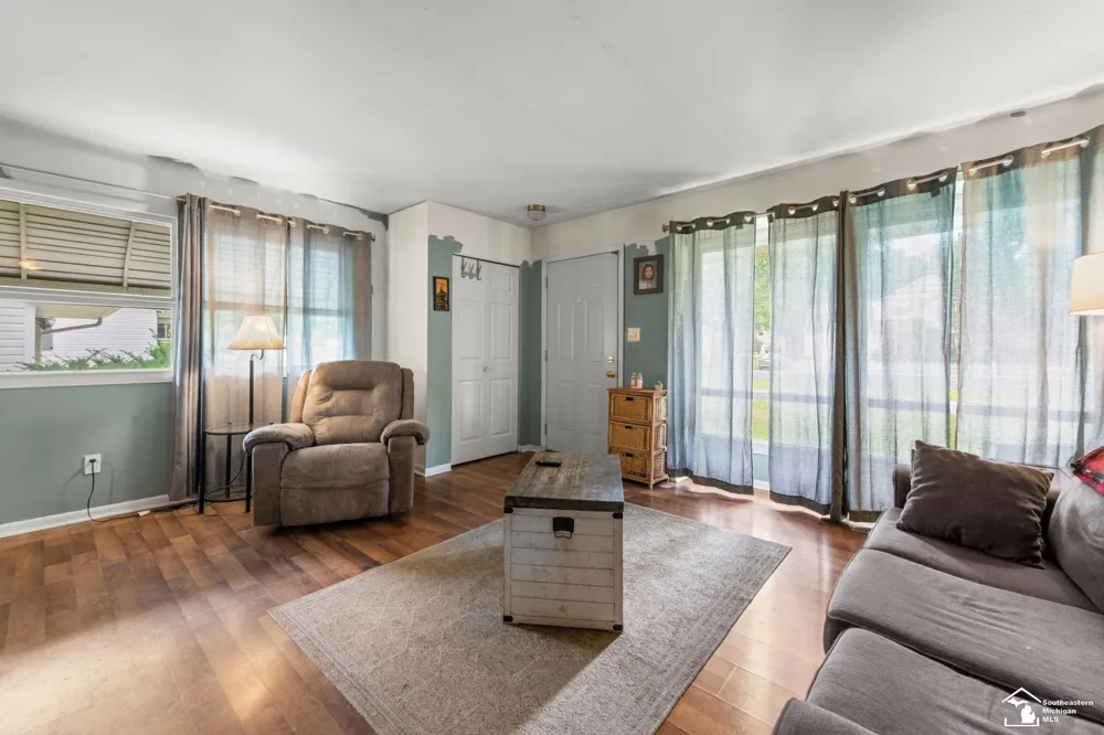 1363 W Temperance Road Bedford Township, MI 48182