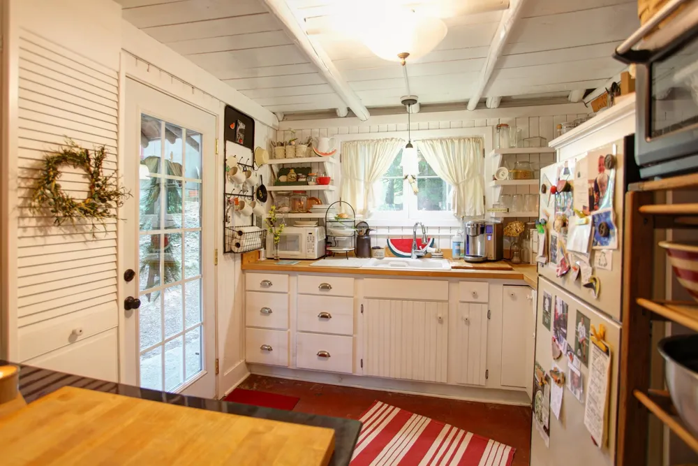 2701 Crescent Shores Drive Long Lake Township, MI 49685
