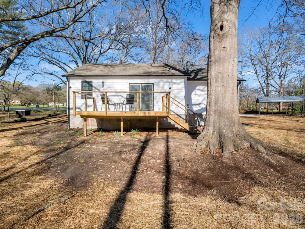 1325 W NC Hwy 150 Highway Lincolnton, NC 28092
