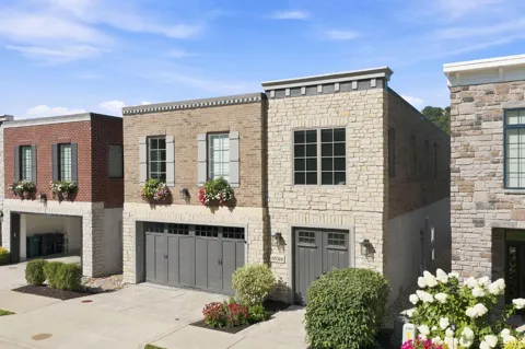 5739 Sanctuary Place
