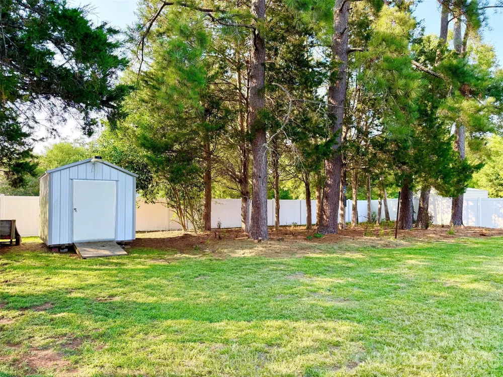 118 Elder Street Rockingham, NC 28379