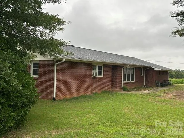 251 Wells Mill Road Bostic, NC 28018