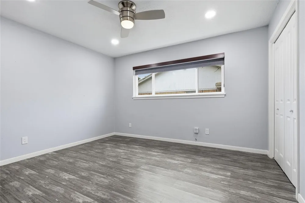5347 Rutherglenn Drive Houston, TX 77096