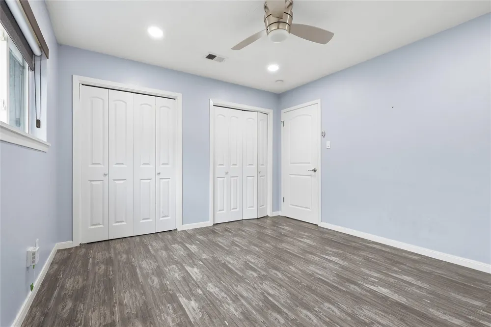 5347 Rutherglenn Drive Houston, TX 77096