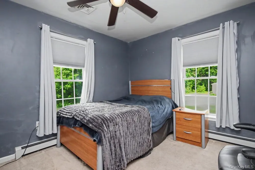 71 Dellwood Court Westtown, NY 10998