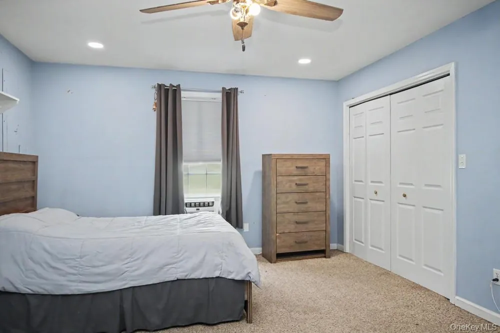 71 Dellwood Court Westtown, NY 10998