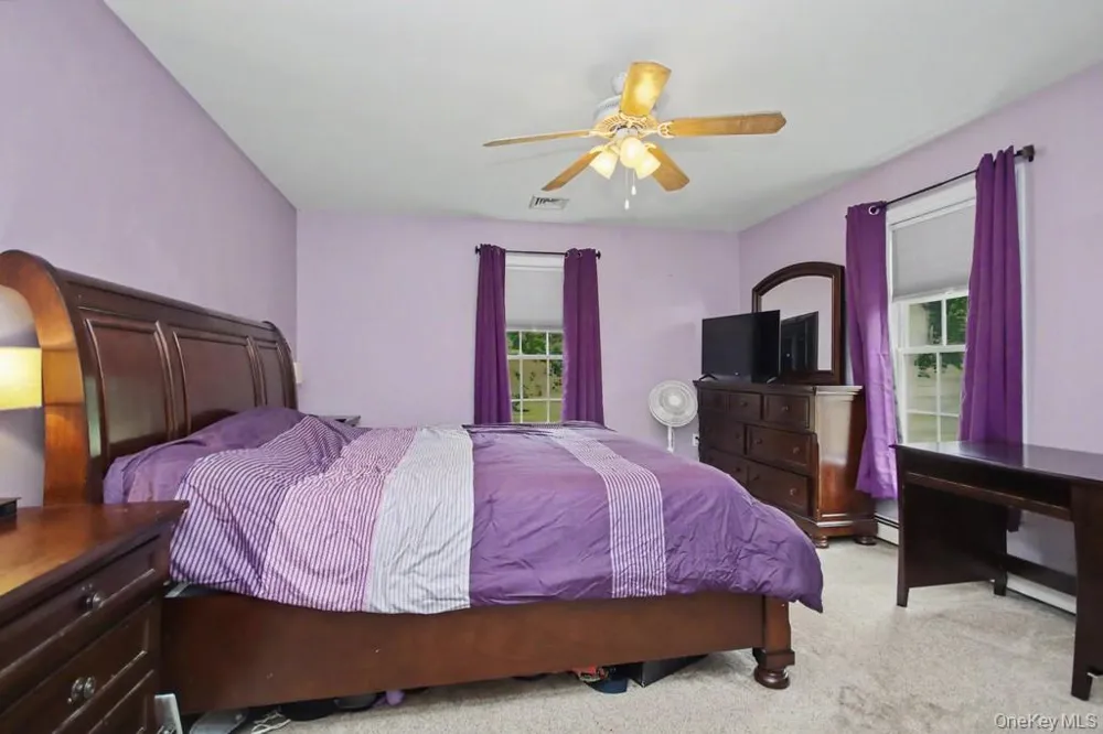 71 Dellwood Court Westtown, NY 10998