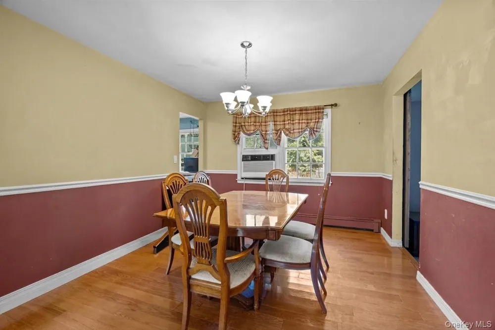 37 Black Locust Avenue East Setauket, NY 11733