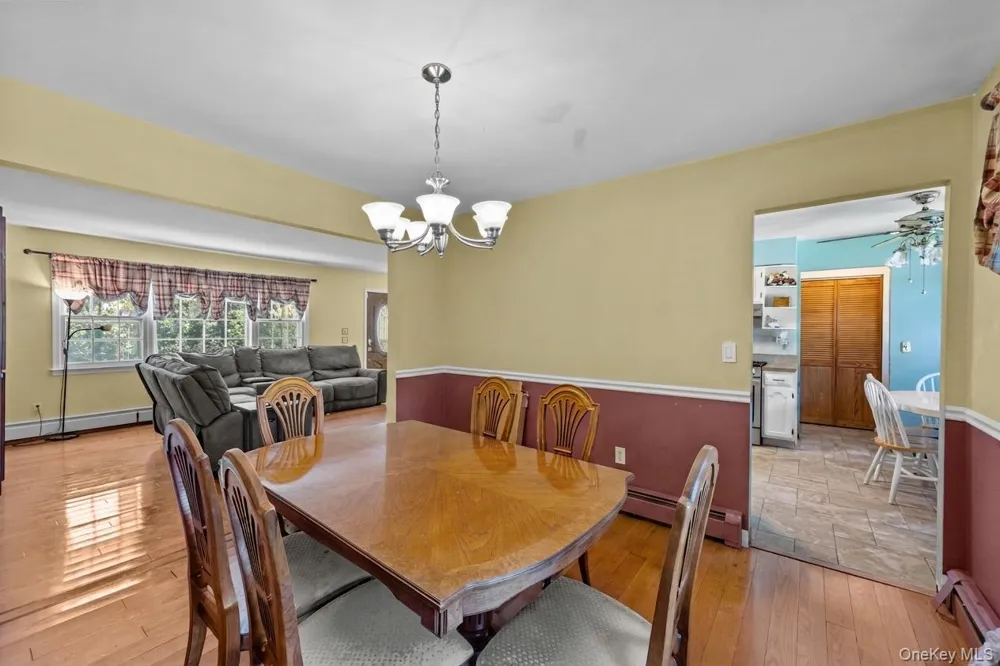 37 Black Locust Avenue East Setauket, NY 11733