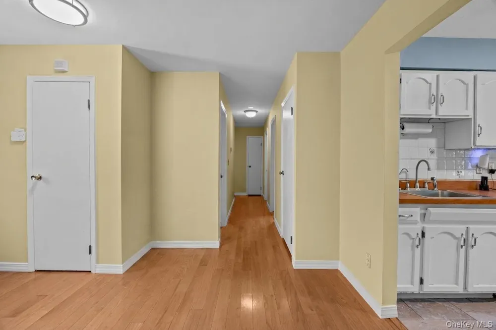 37 Black Locust Avenue East Setauket, NY 11733