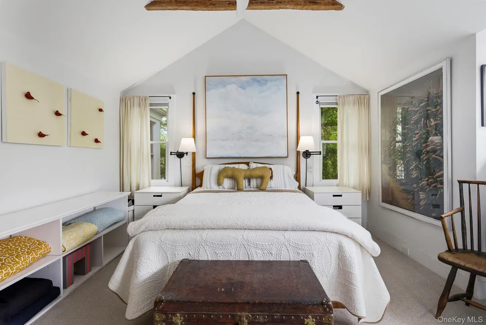 28 Bowden Square Southampton, NY 11968