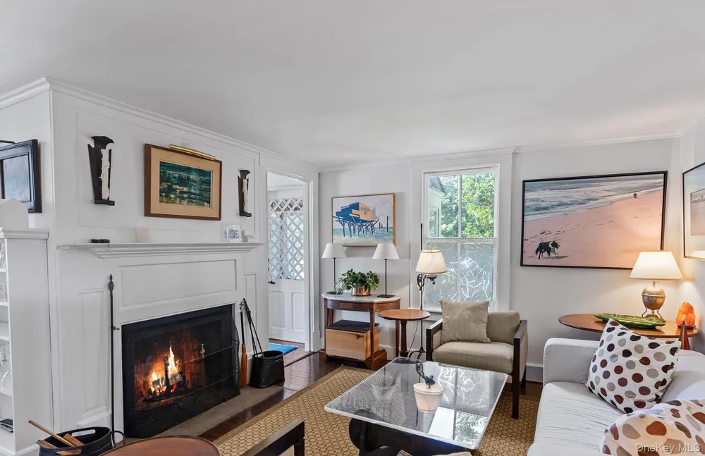 28 Bowden Square Southampton, NY 11968