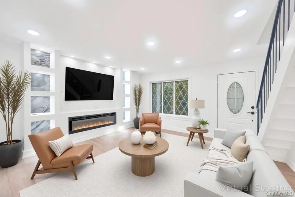 6 Amesworth Court Middle Island, NY 11953