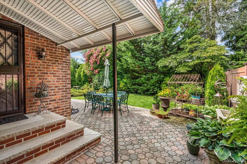78-20 222nd Street Oakland Gardens, NY 11364
