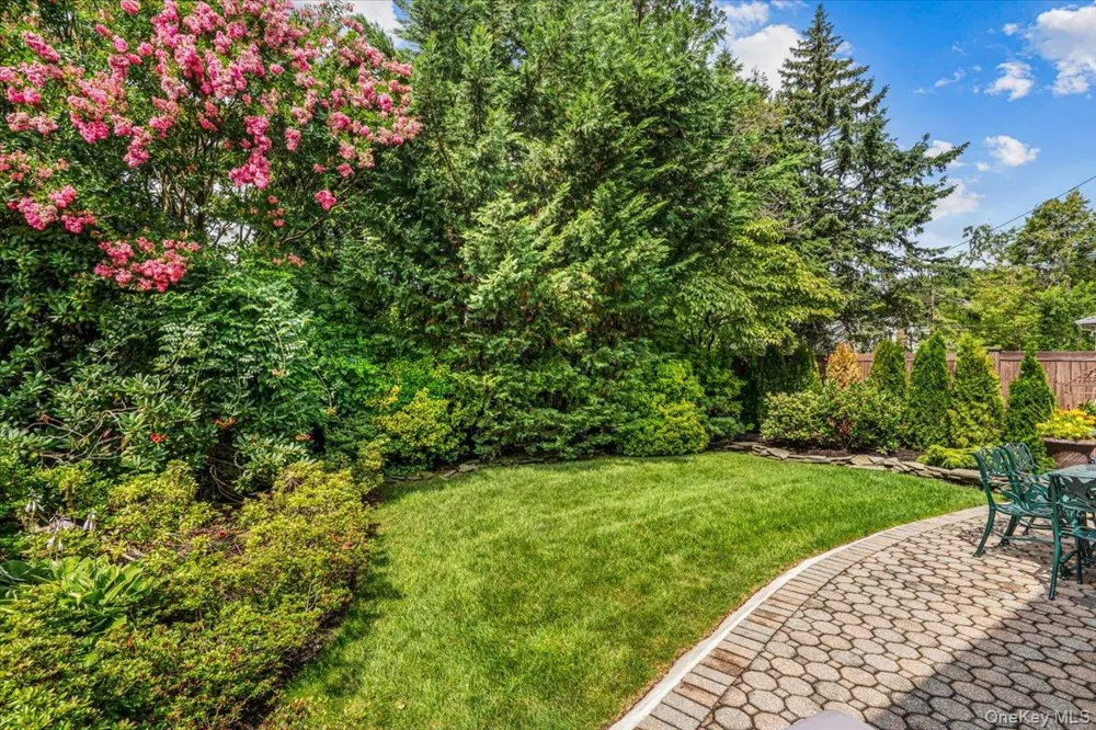 78-20 222nd Street Oakland Gardens, NY 11364