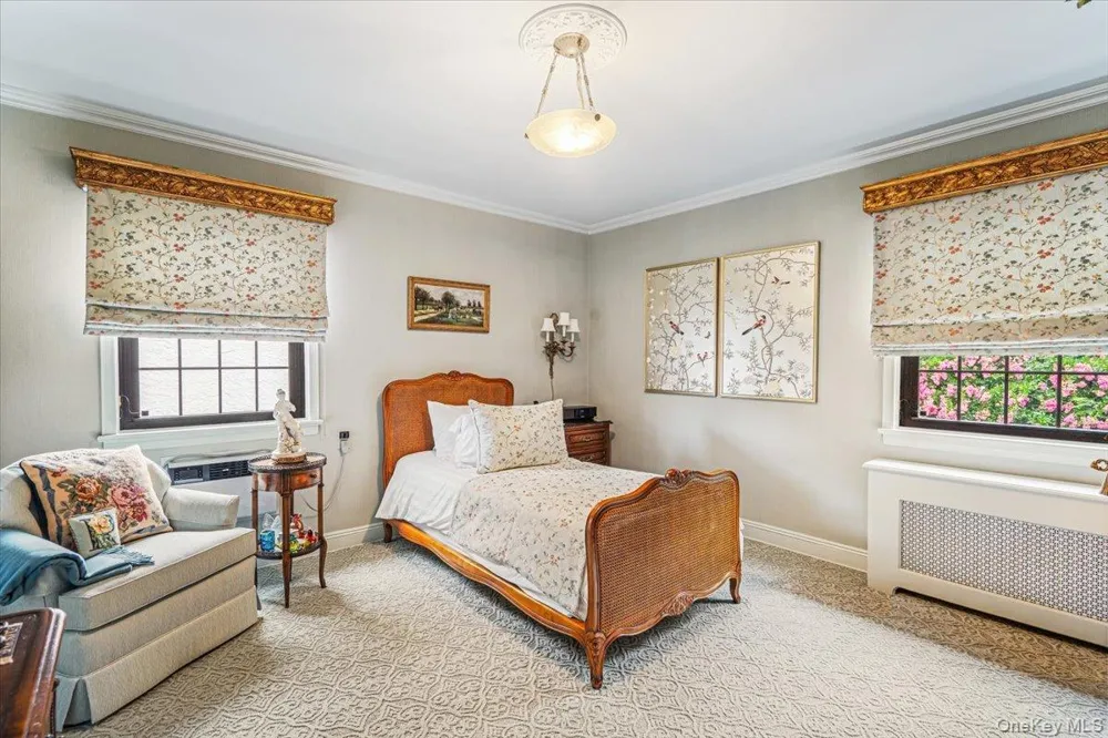 78-20 222nd Street Oakland Gardens, NY 11364