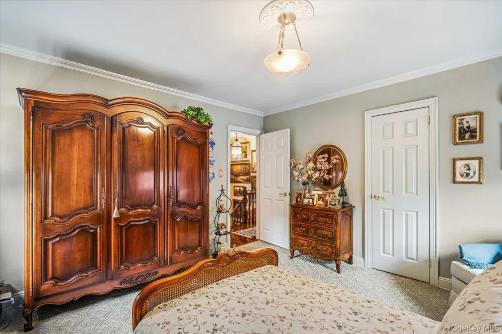 78-20 222nd Street Oakland Gardens, NY 11364