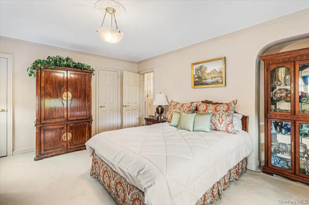 78-20 222nd Street Oakland Gardens, NY 11364