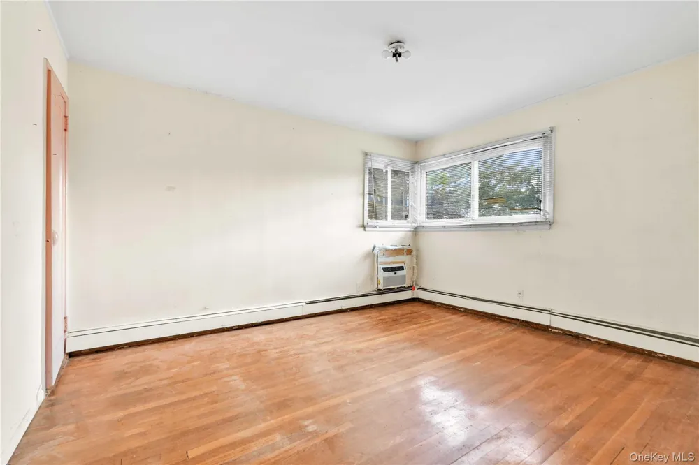 67-60 Bell Boulevard Oakland Gardens, NY 11364