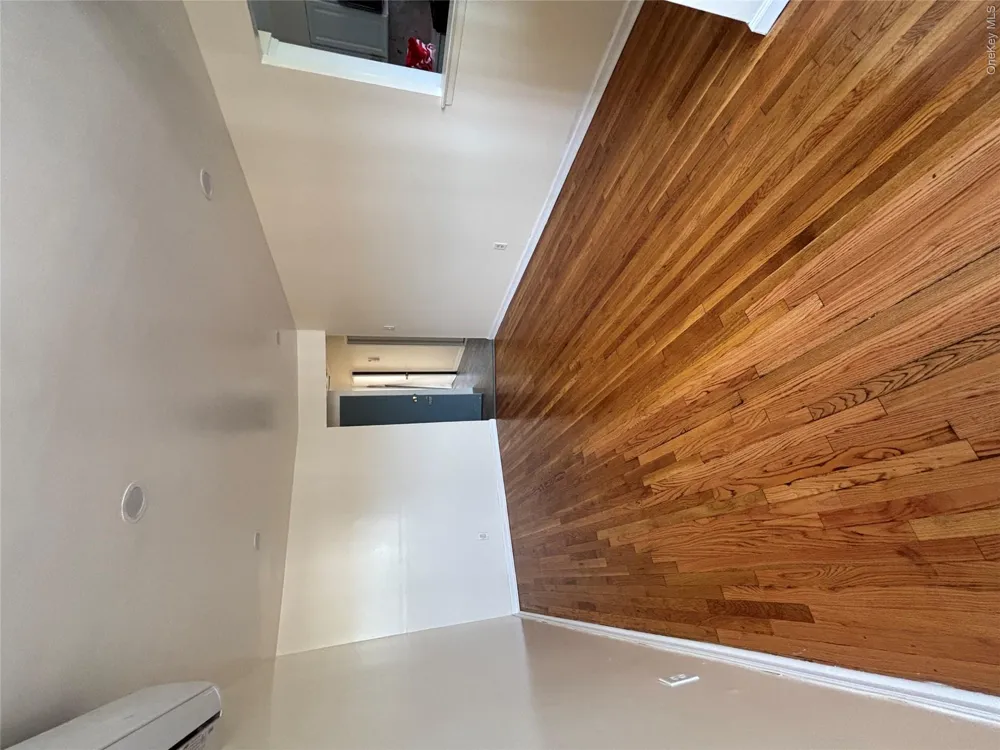10569 Flatlands 1st Street Brooklyn, NY 11236