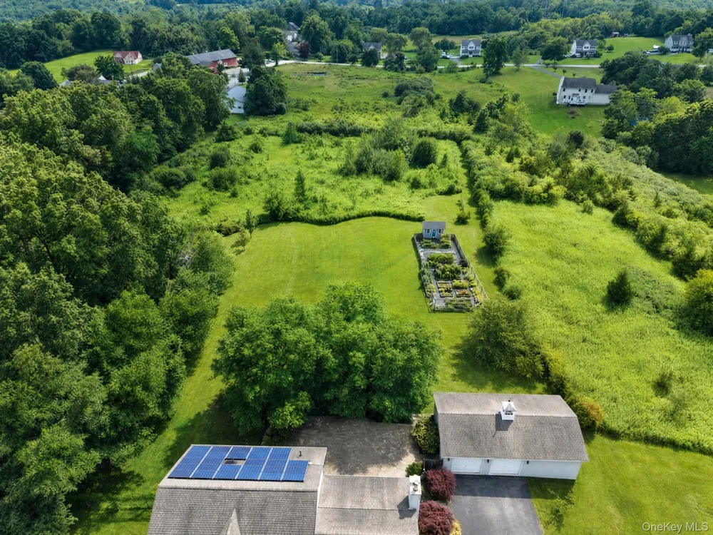 11 Old Dominion Road Blooming Grove, NY 10914