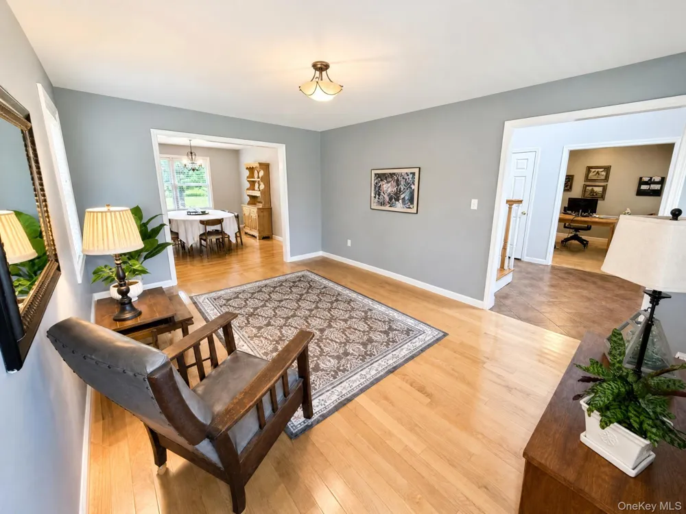 11 Old Dominion Road Blooming Grove, NY 10914