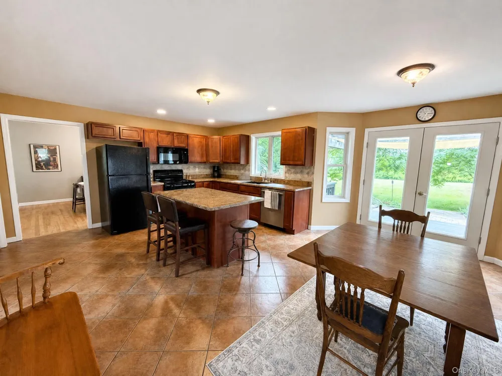11 Old Dominion Road Blooming Grove, NY 10914