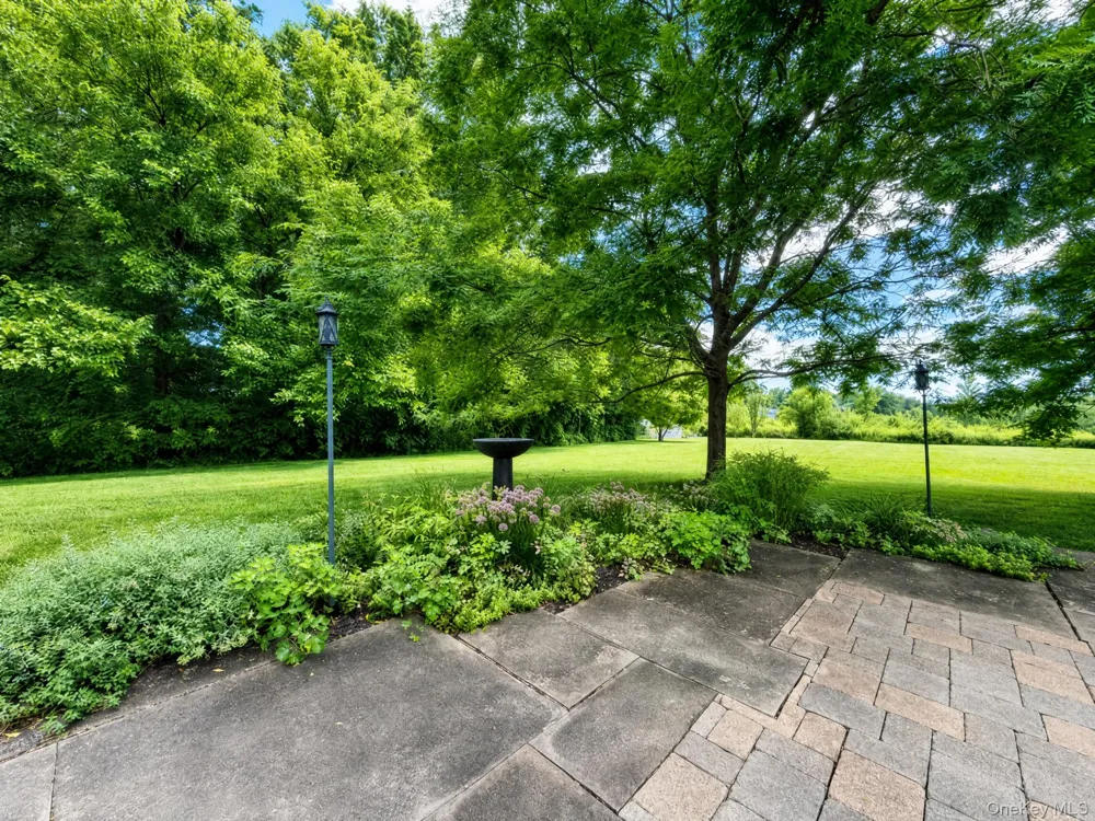 11 Old Dominion Road Blooming Grove, NY 10914