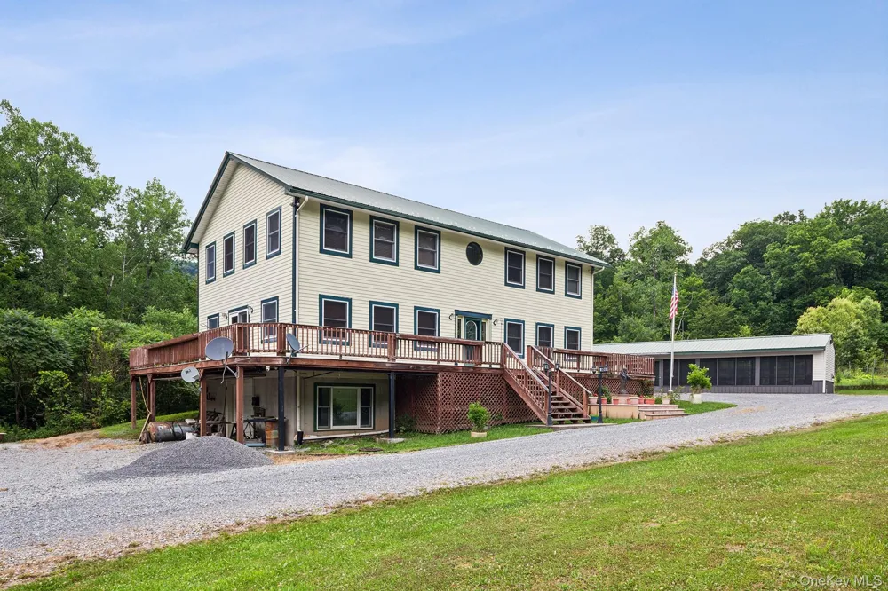234 Mary Taylor Road Call Listing Agent, NY 12122