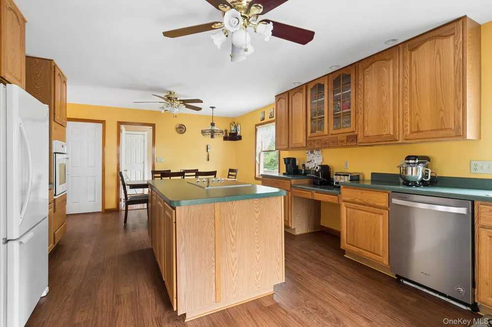 234 Mary Taylor Road Call Listing Agent, NY 12122