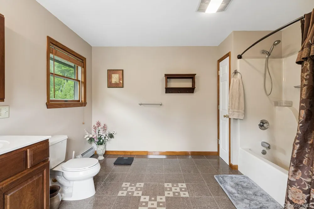 234 Mary Taylor Road Call Listing Agent, NY 12122